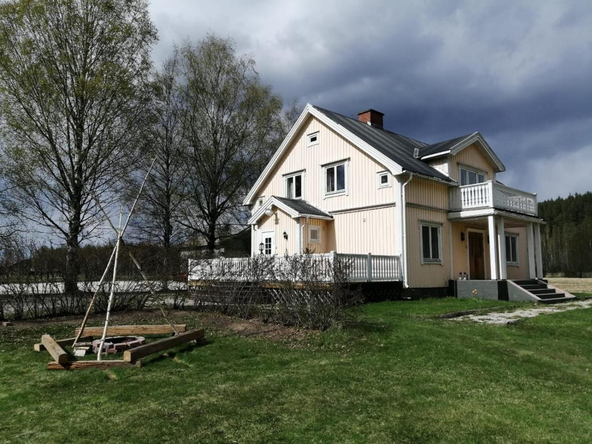Ferienhaus Bjoerkebo Stollet Exterior photo